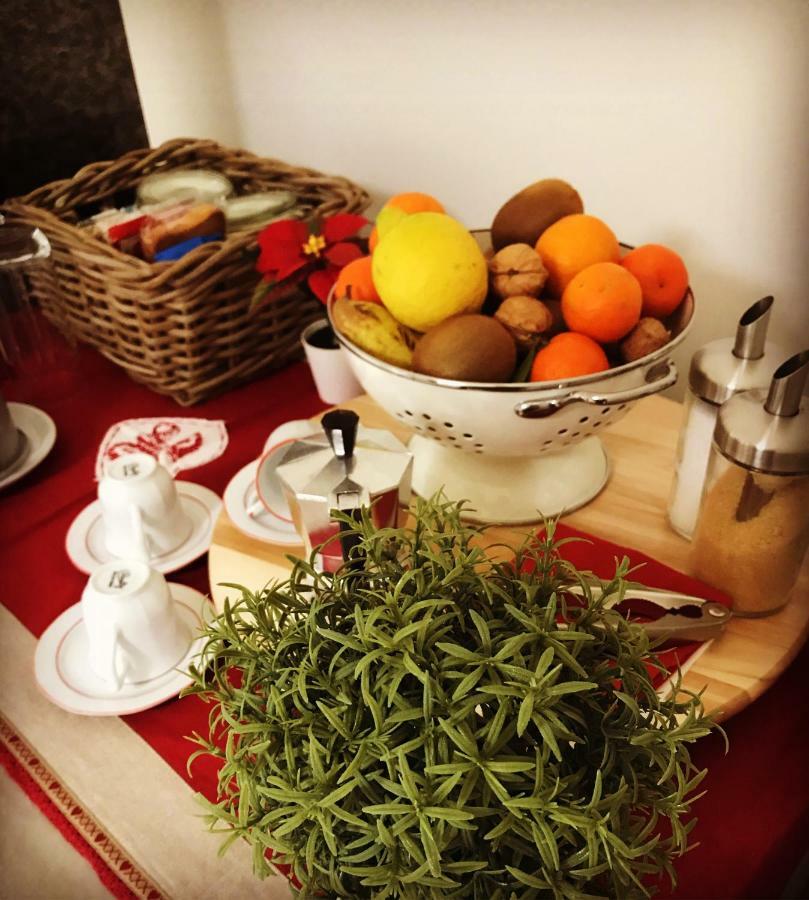 Bed and Breakfast Edera e Camelie Pompeya Exterior foto